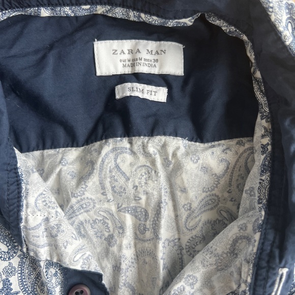 Zara Blue Short Sleeve Button Down - Picture 3 of 3